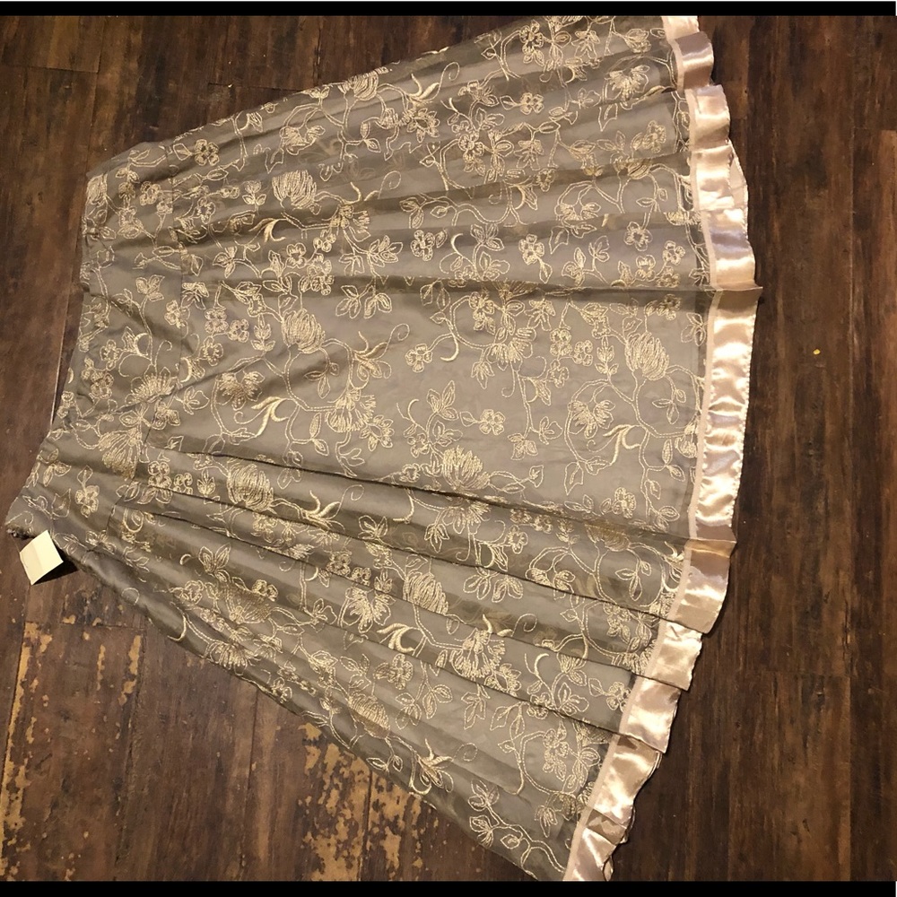 Coldwater Creek calf length skirt